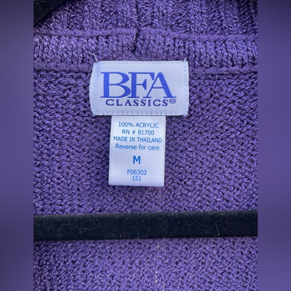 BFA Classics Women’s Purple Single Button Cardigan
Size M - Picture 4 of 6